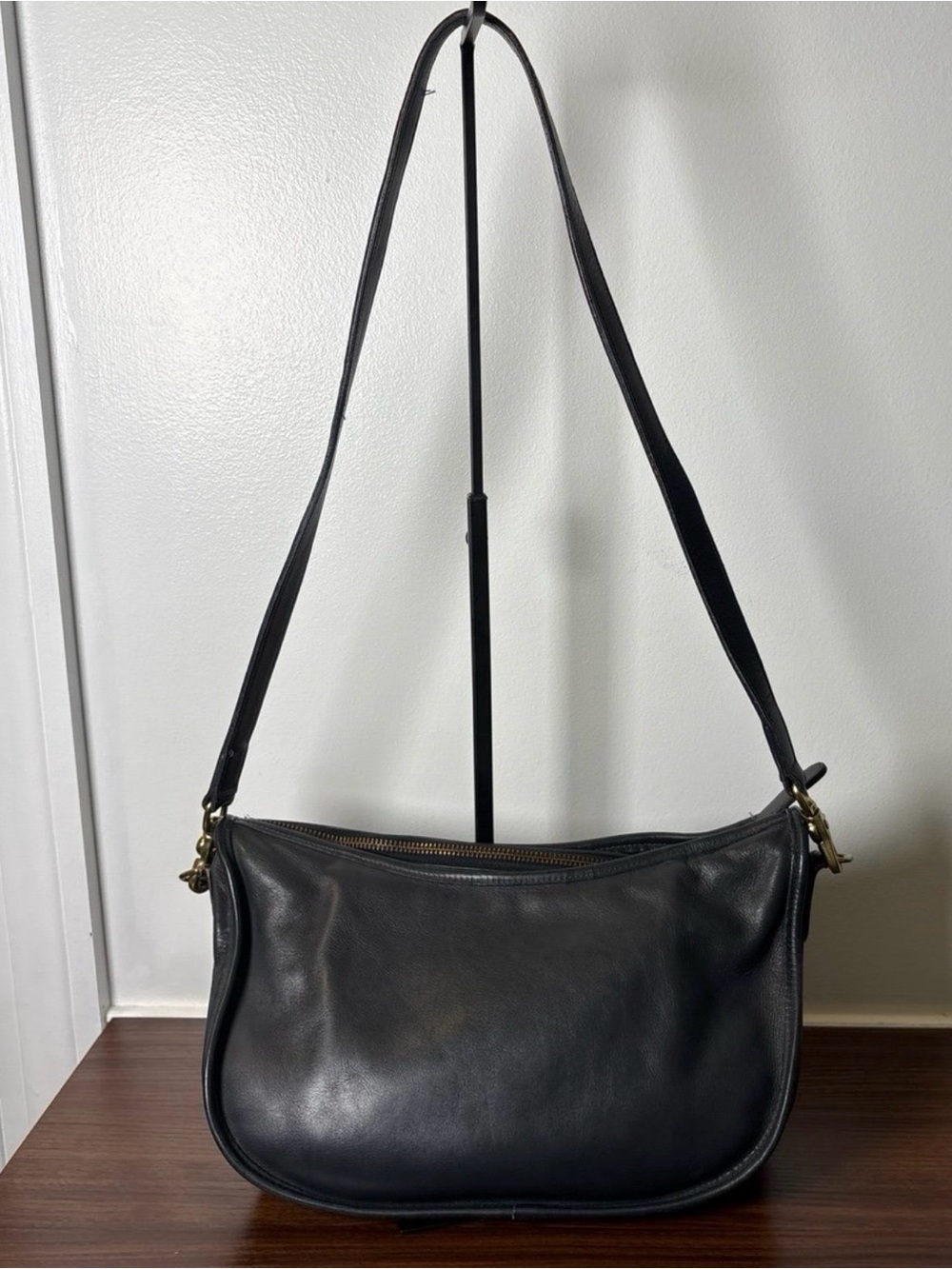 Vintage Coach Swinger Bag in Navy with Brass Hardware